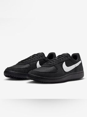 NIB Nike Field General size unisex 5Y 6.5W